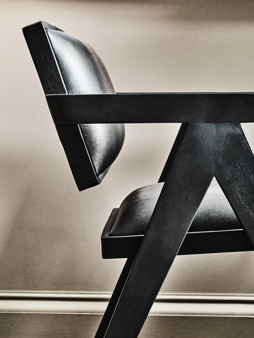 Verona Black Leather Armchair With Wood Frame