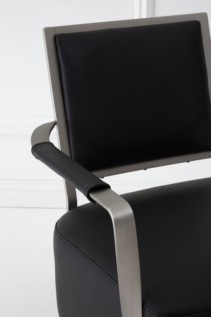 Windsor Black Leather Chair