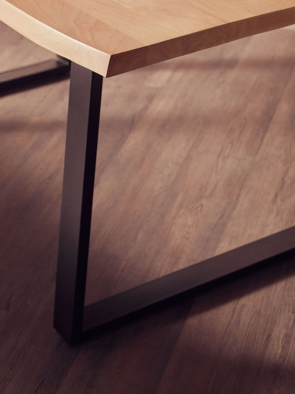 Seaford Mango Wood Live Edge Rectangular Dining Table