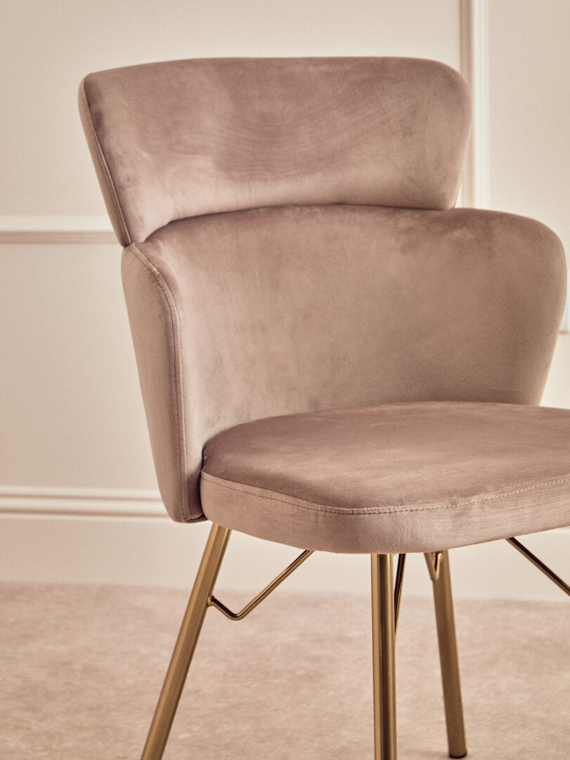 Lisbon Mink Velvet Chair