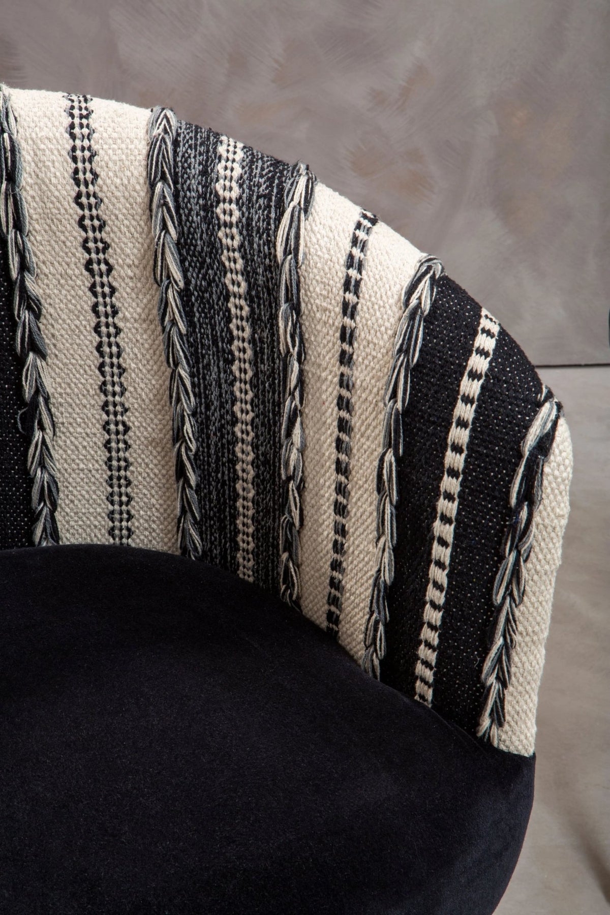 Granada Black and White Chair