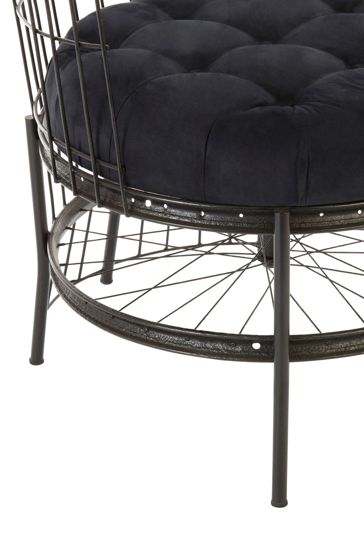 Lyndhurst Wheel Design Chair
