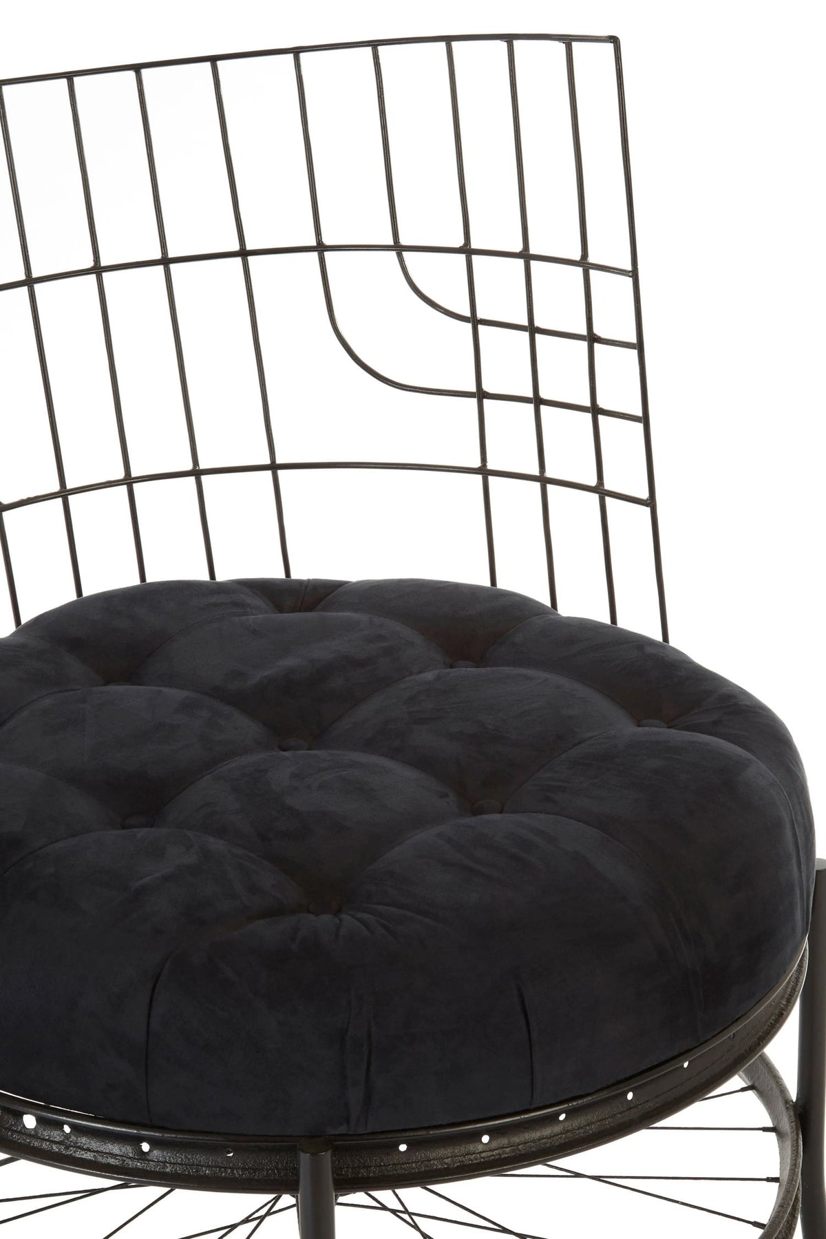 Lyndhurst Wheel Design Chair