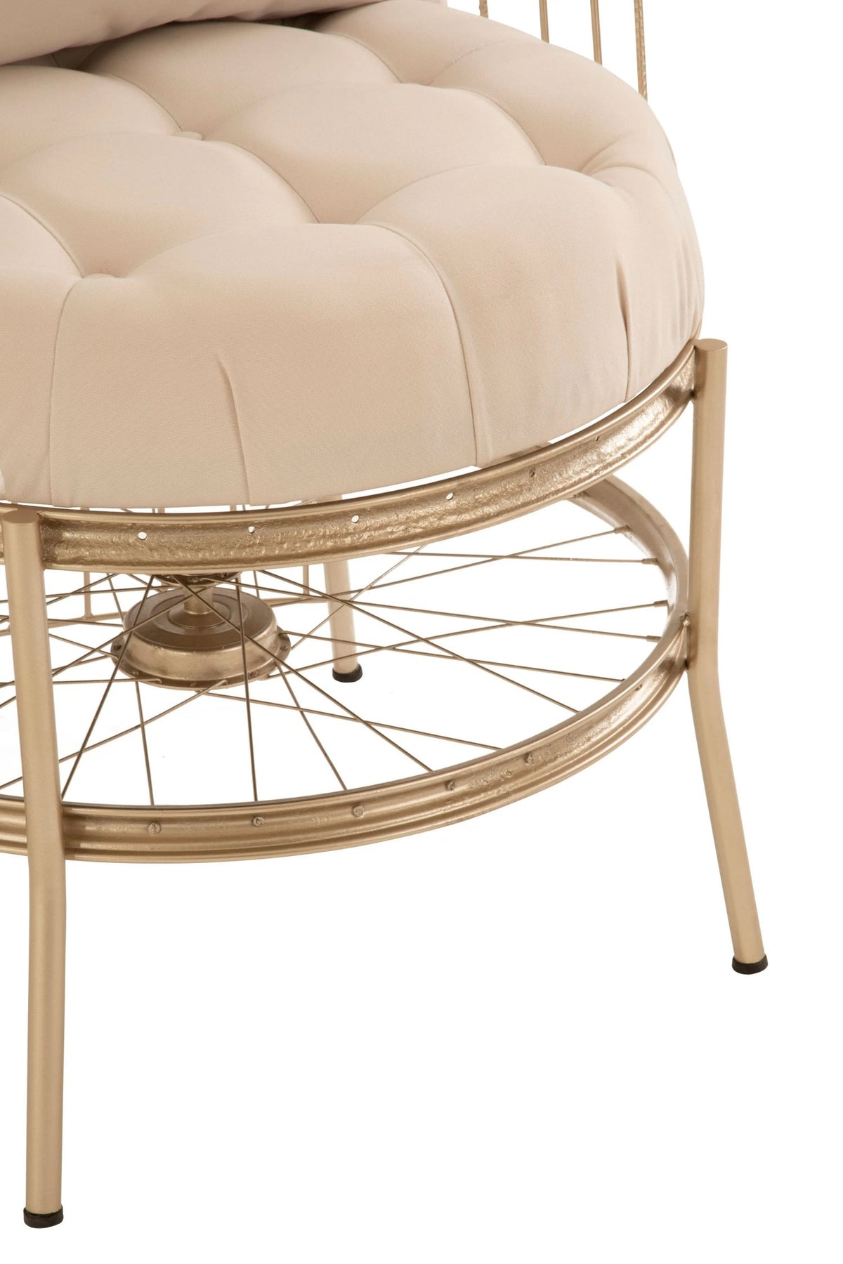 Lyndhurst Wheel Design Chair