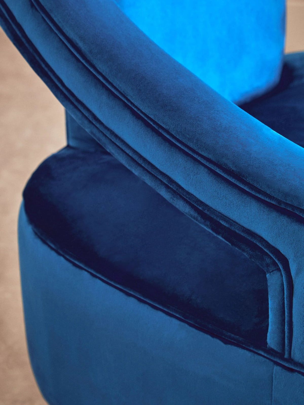 Ross Velvet Chair