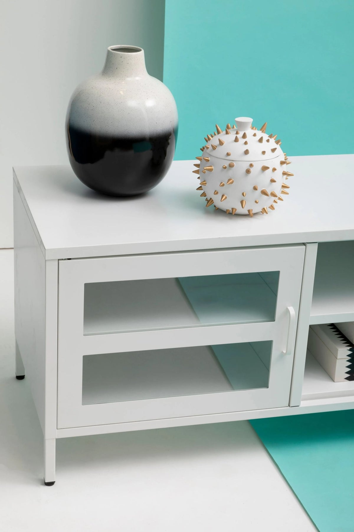 Cambridge Two Door Metal Media Unit #colour_white