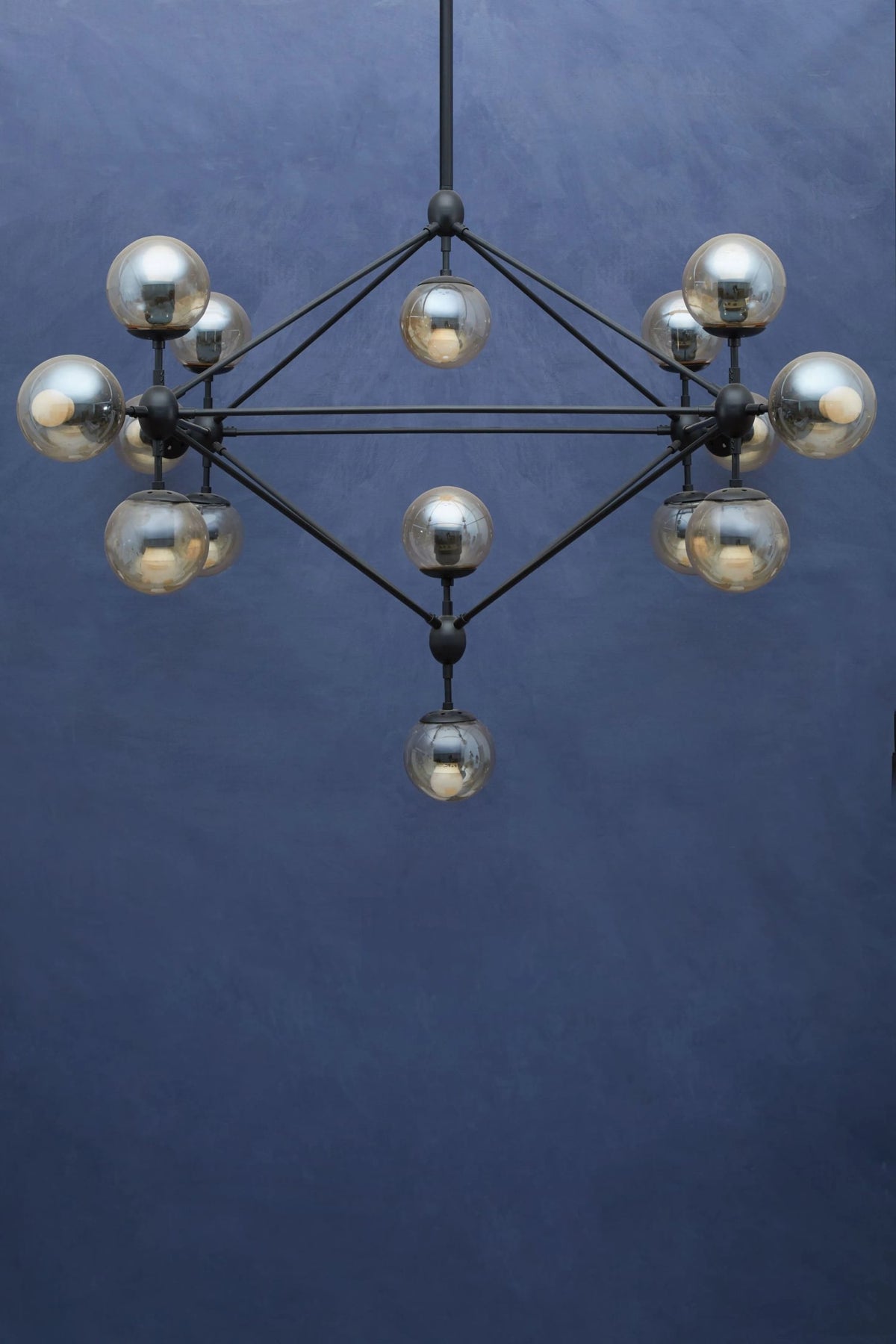 Cambridge Matte Black 21 Arm Pendant Lamp