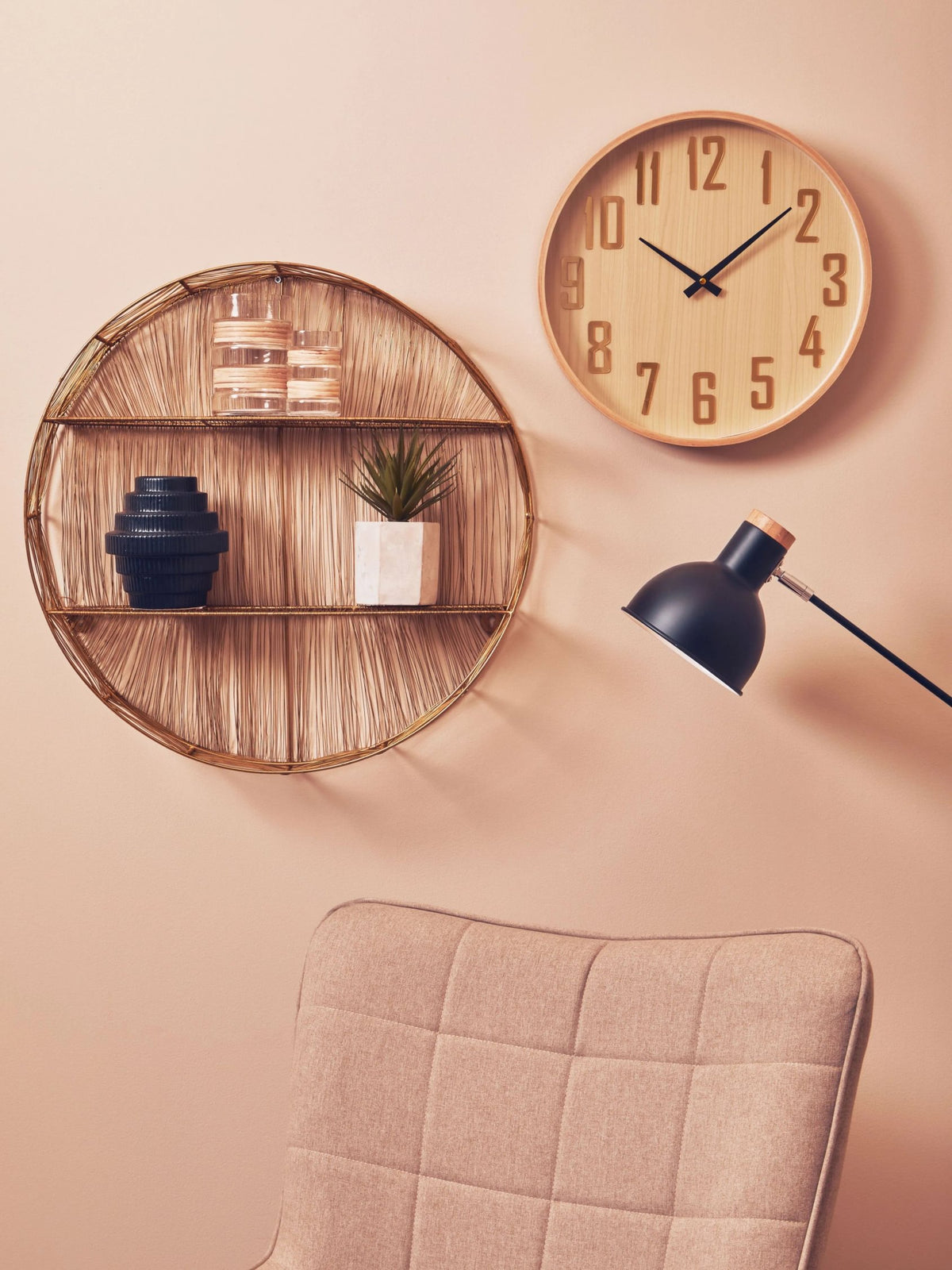 Wetherby Gold Wire Round Wall Shelf
