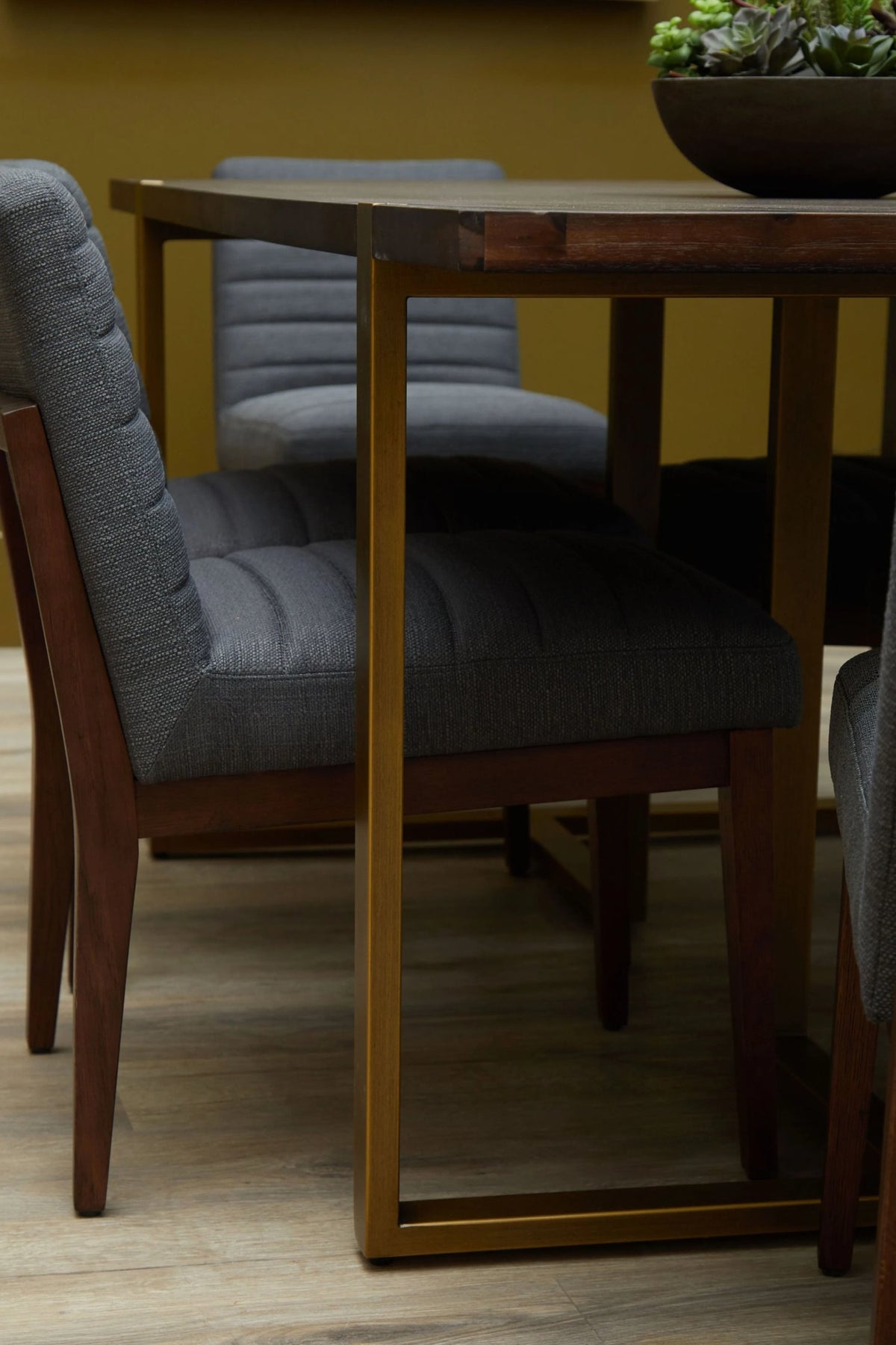 Como Acacia Wood Effect Rectangular Dining Table