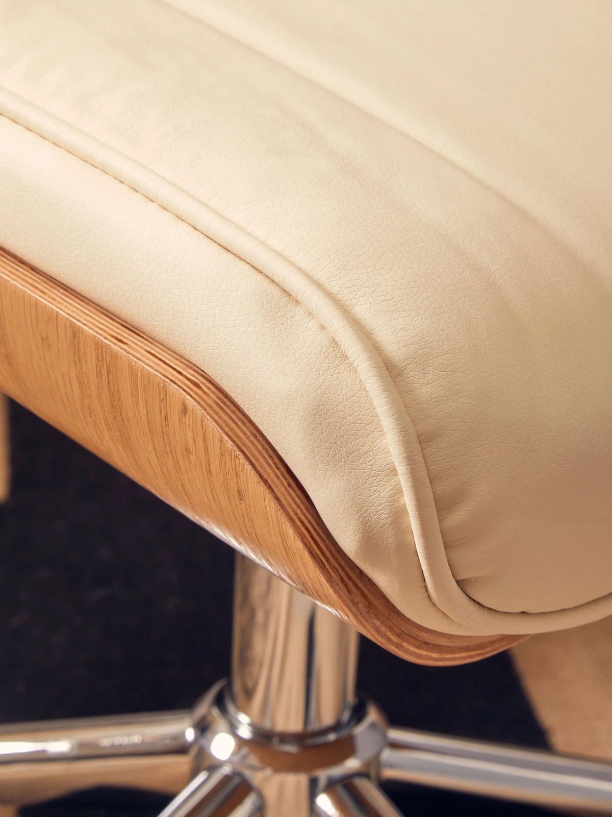Tring Leather Effect Recliner and Footstool 