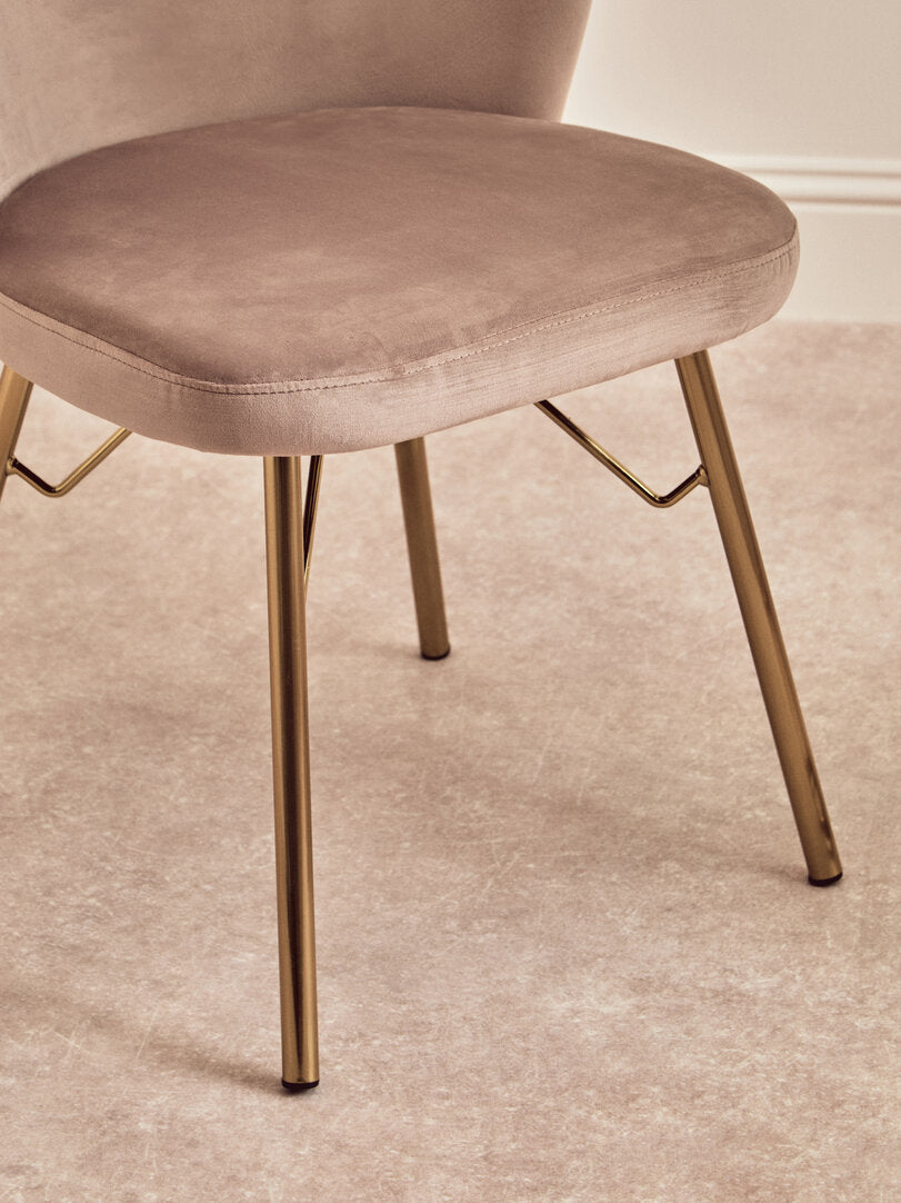 Lisbon Mink Velvet Chair