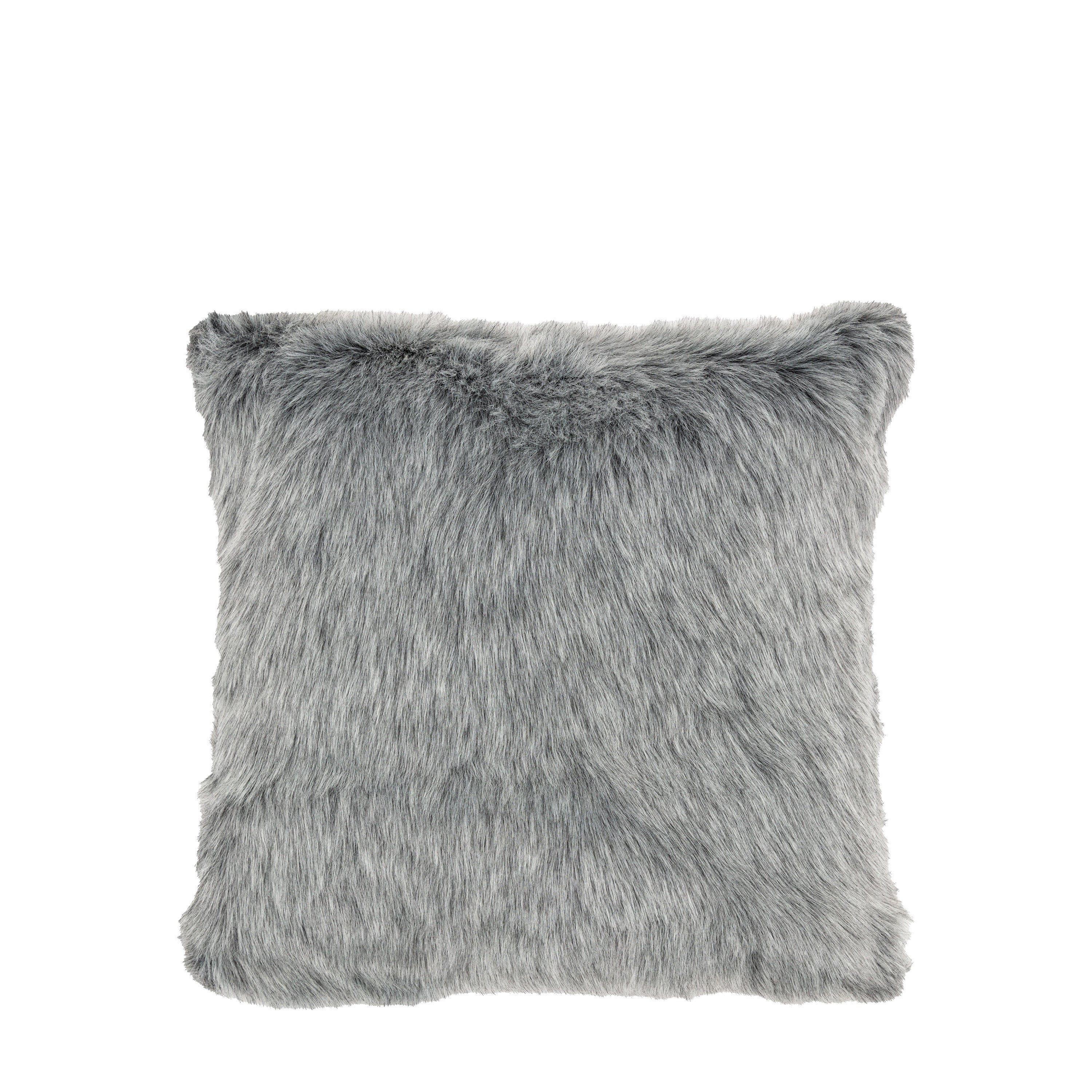 Alaskan Faux Fur Cushion Premium