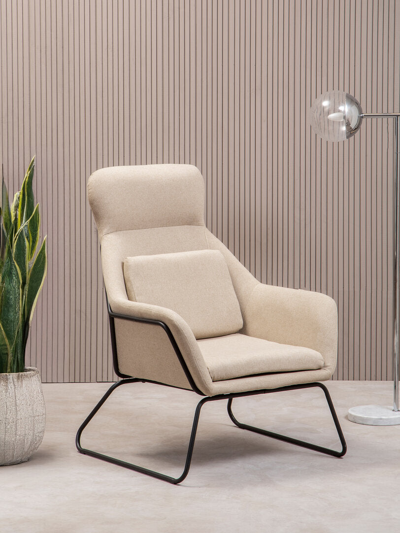 Richmond Natural Chair With Black Metal Frame