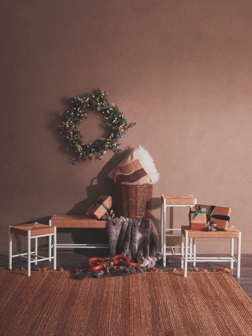 Harrogate Small Natural Rope and White Wood Bench