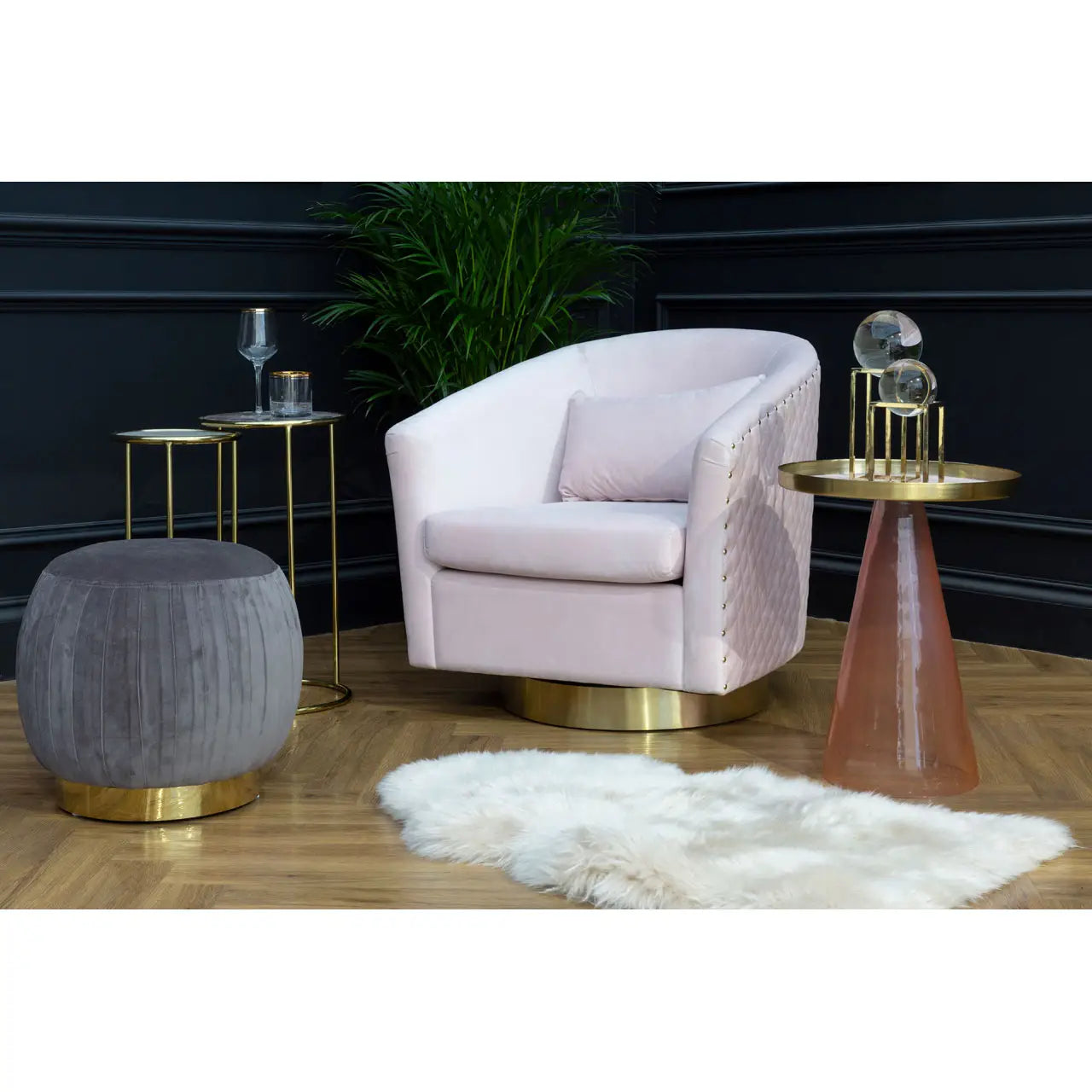 Plazoni Pink Velvet Chair with Gold Base