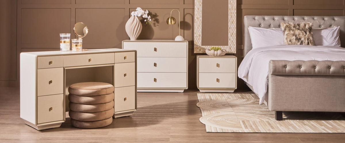 Rye Wood Veneer Three Drawer Chest #colour_ivory
