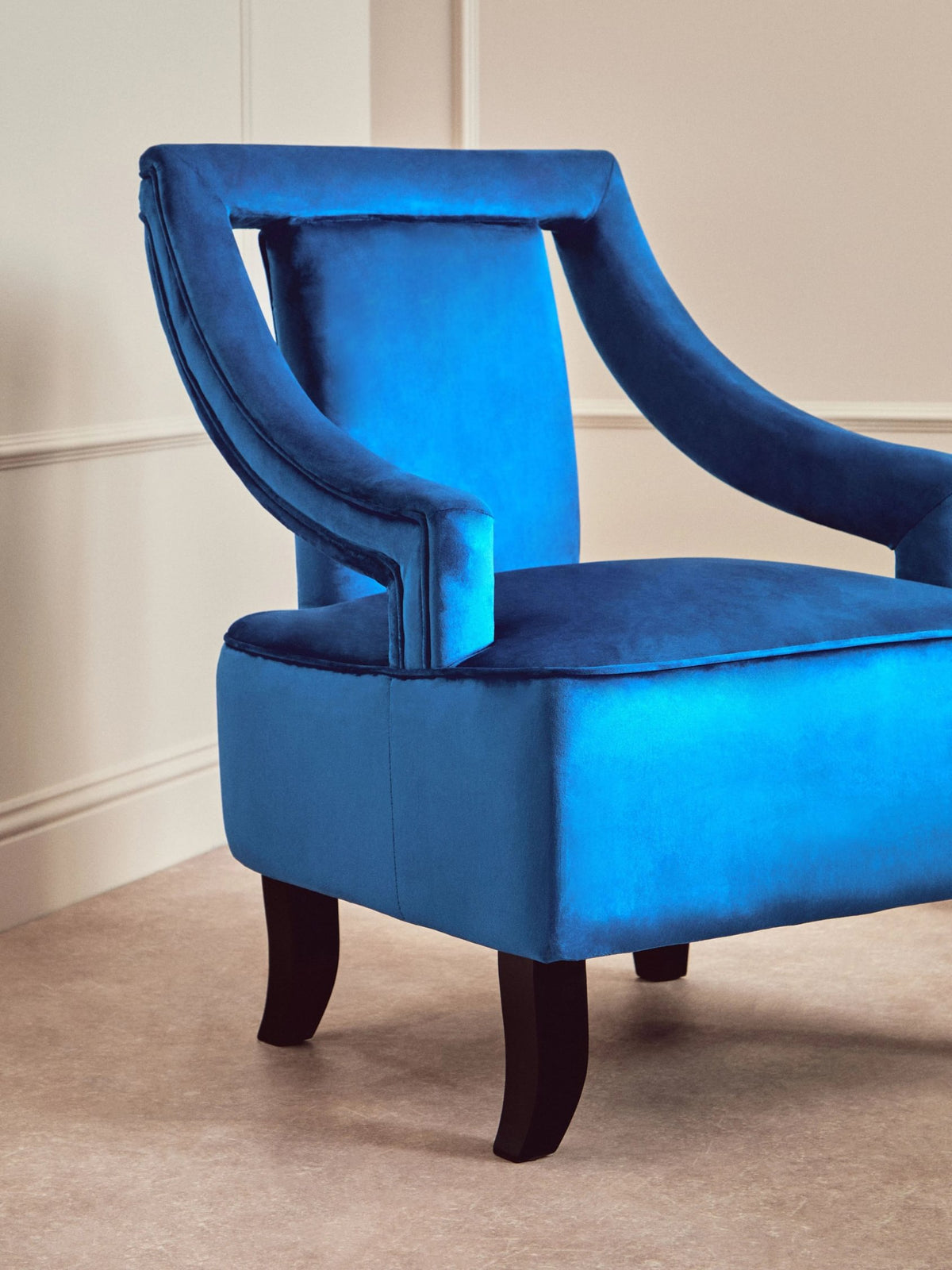 Ross Velvet Chair 