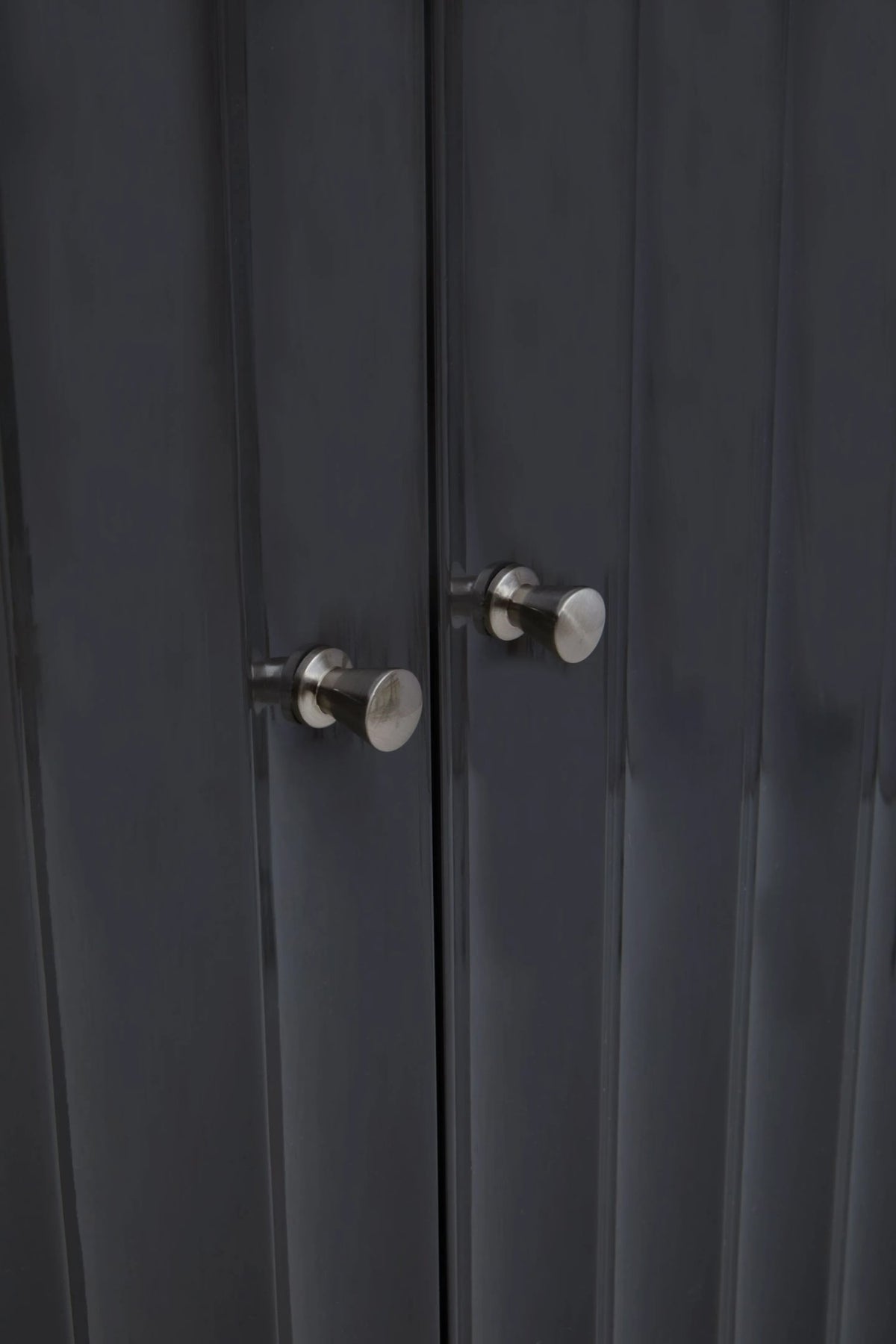 Sandringham Grey Gloss Finish Cabinet