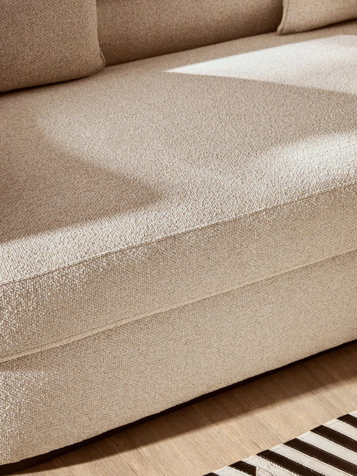 Nayland Ivory Linen 3 Seater Curved Sofa