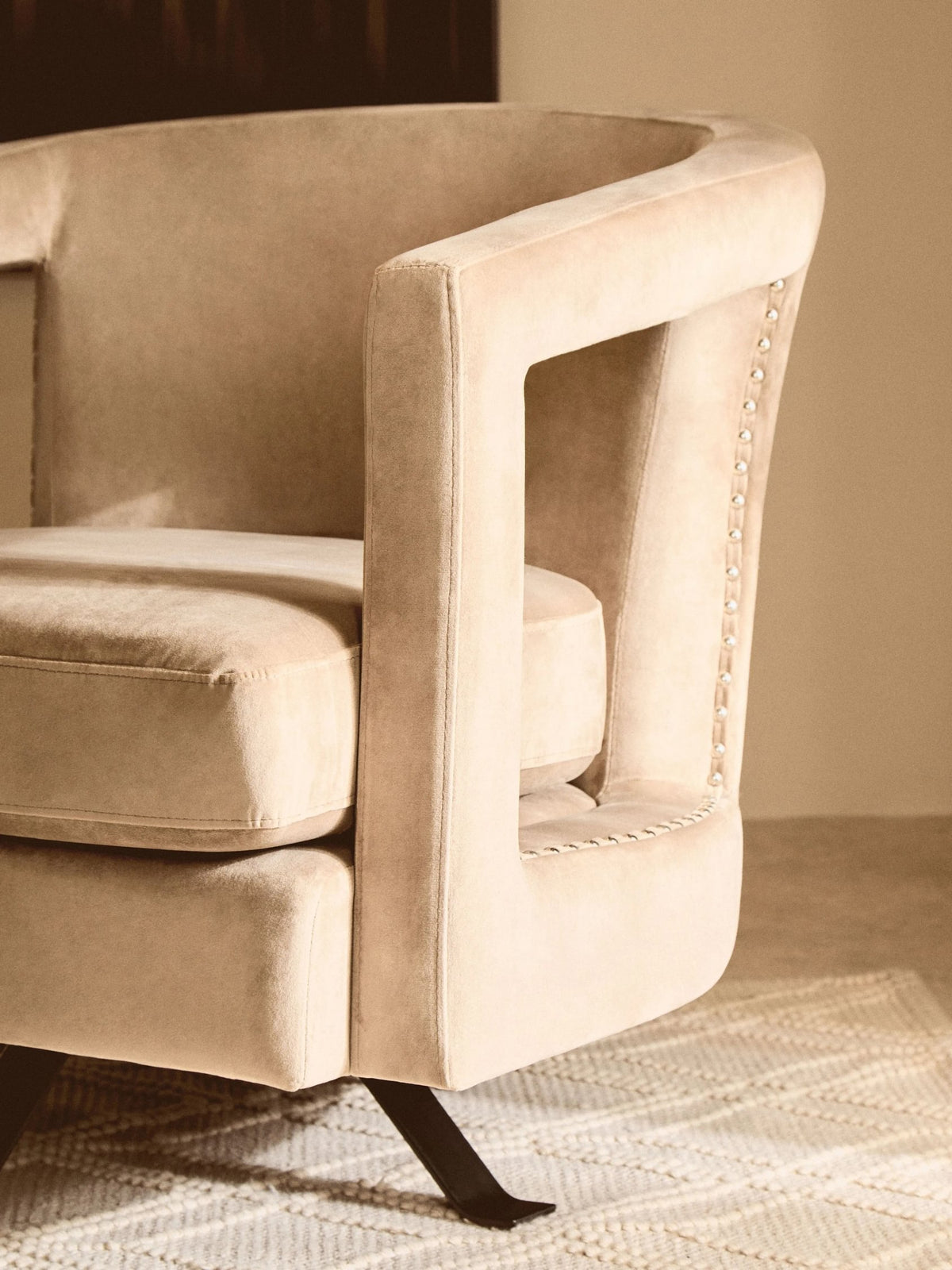 Ascot Velvet Swivel Chair 