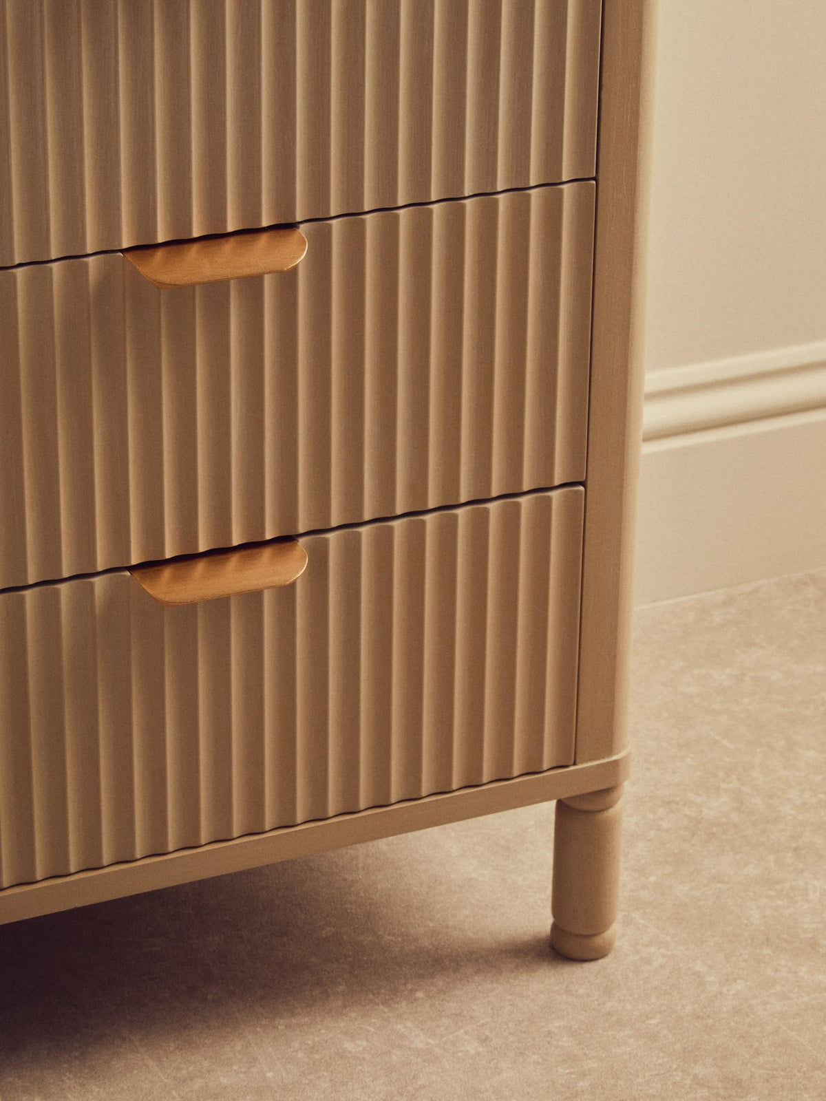 Savoy Reed Detail Taupe Three Drawer Wooden Chest